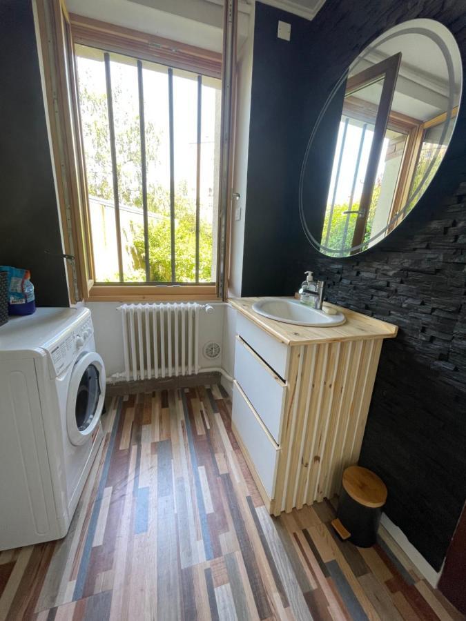Chambre Privee Vue Sur Le Jardin Proche Centre Ville Besancon Exterior photo