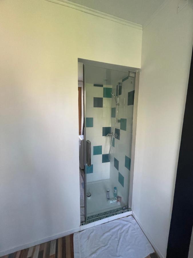 Chambre Privee Vue Sur Le Jardin Proche Centre Ville Besancon Exterior photo