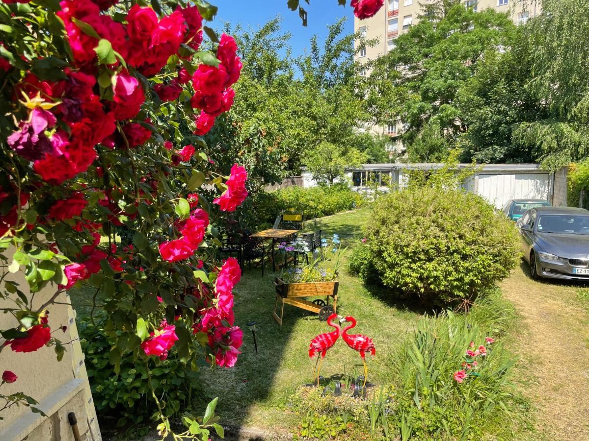 Chambre Privee Vue Sur Le Jardin Proche Centre Ville Besancon Exterior photo